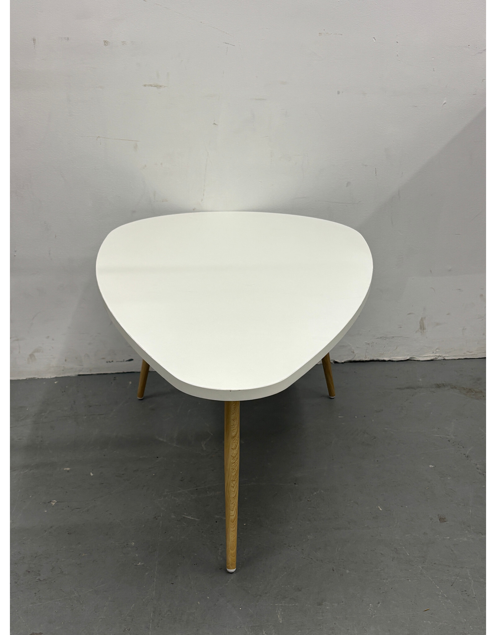 Modern White Coffee Table