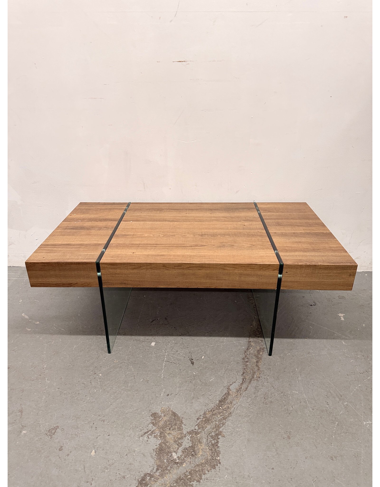 Rectangular Coffee Table with Tempered Glass Legs
