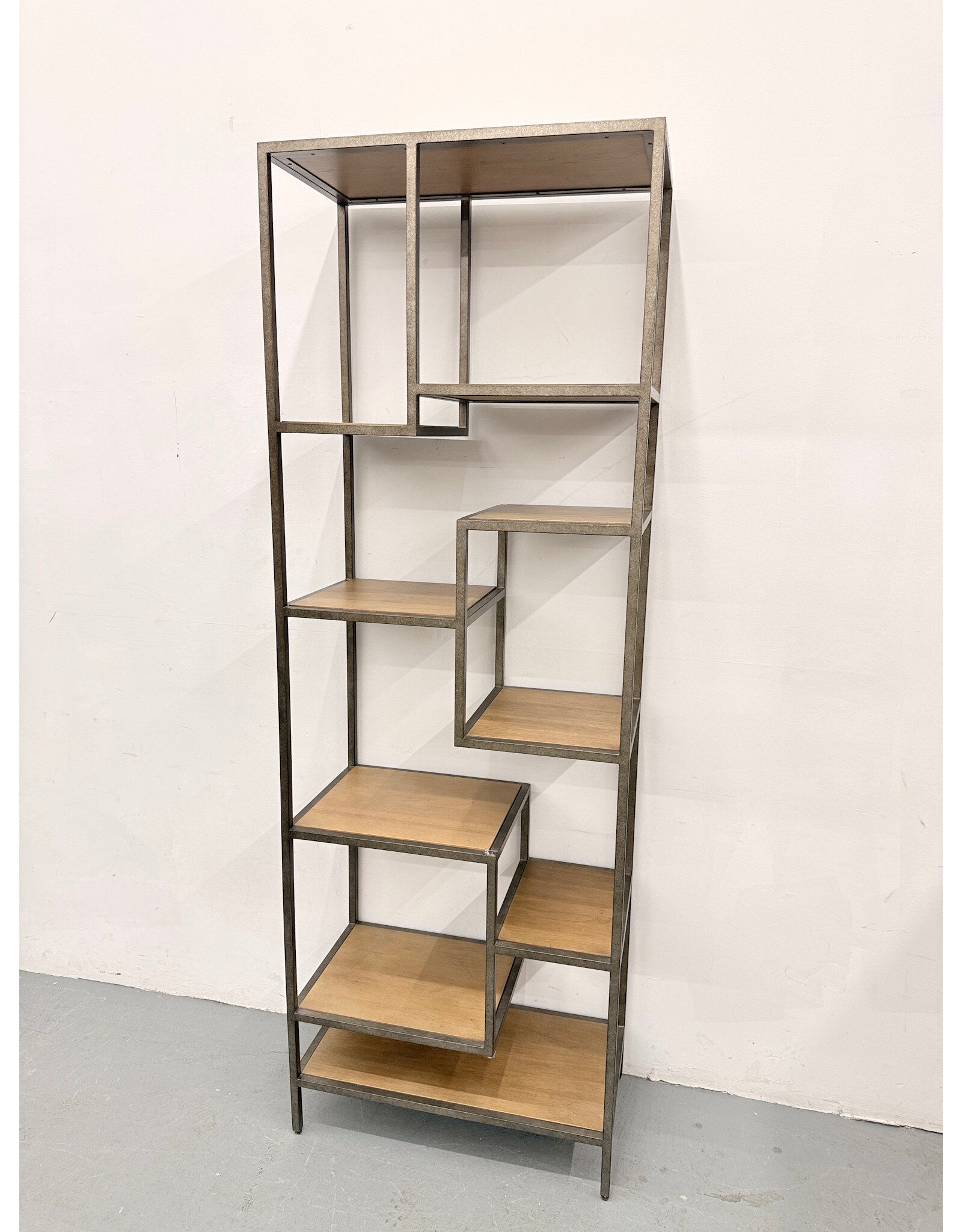 Multi-Level Rustic Style Etagere