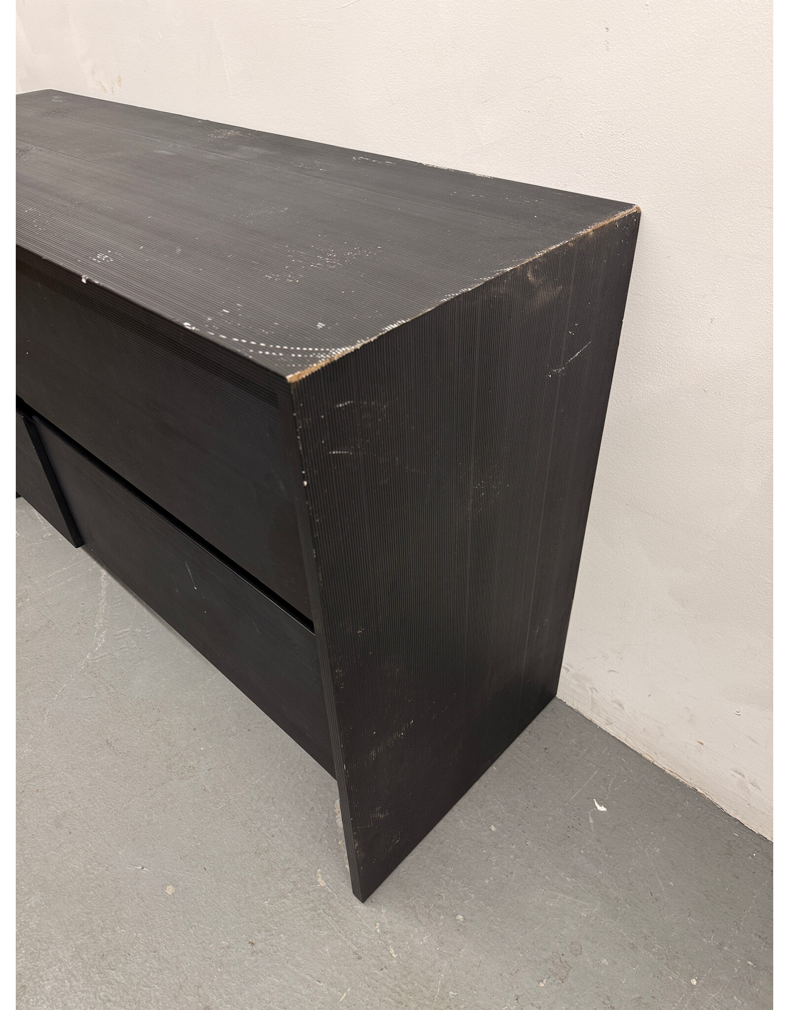 Crate&Barrel Mataro Black 4-Drawer Dresser