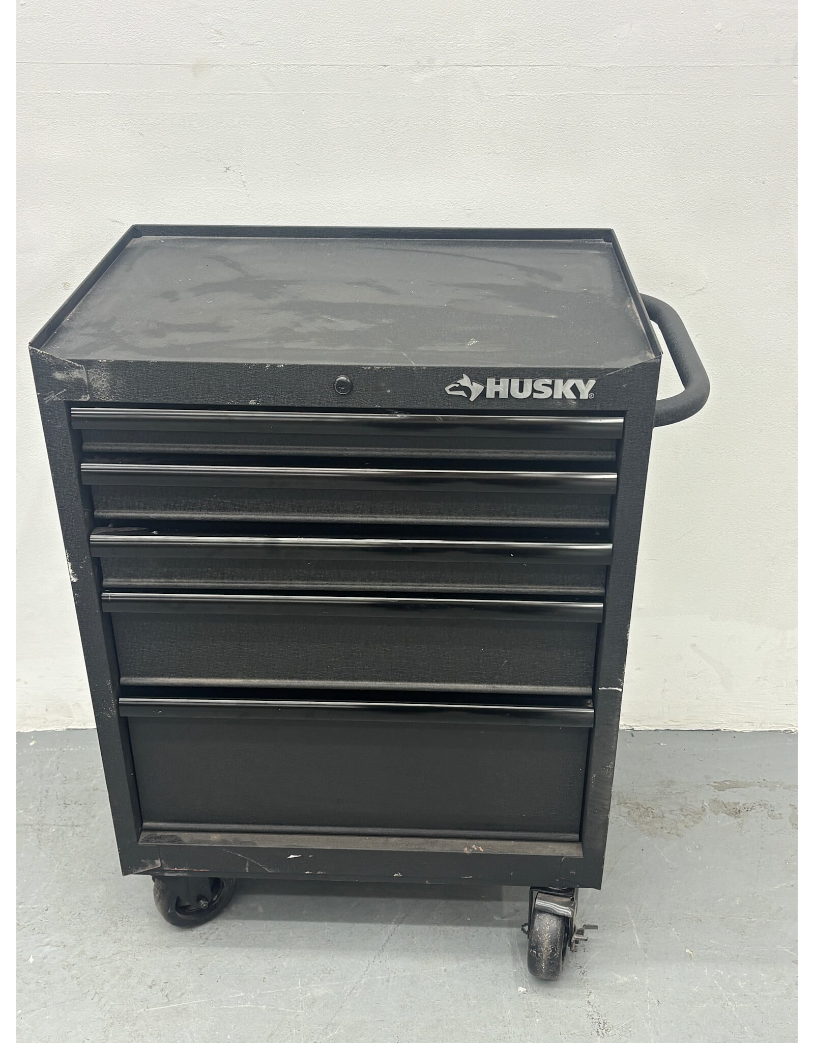 Husky Rolling Tool Cabinet