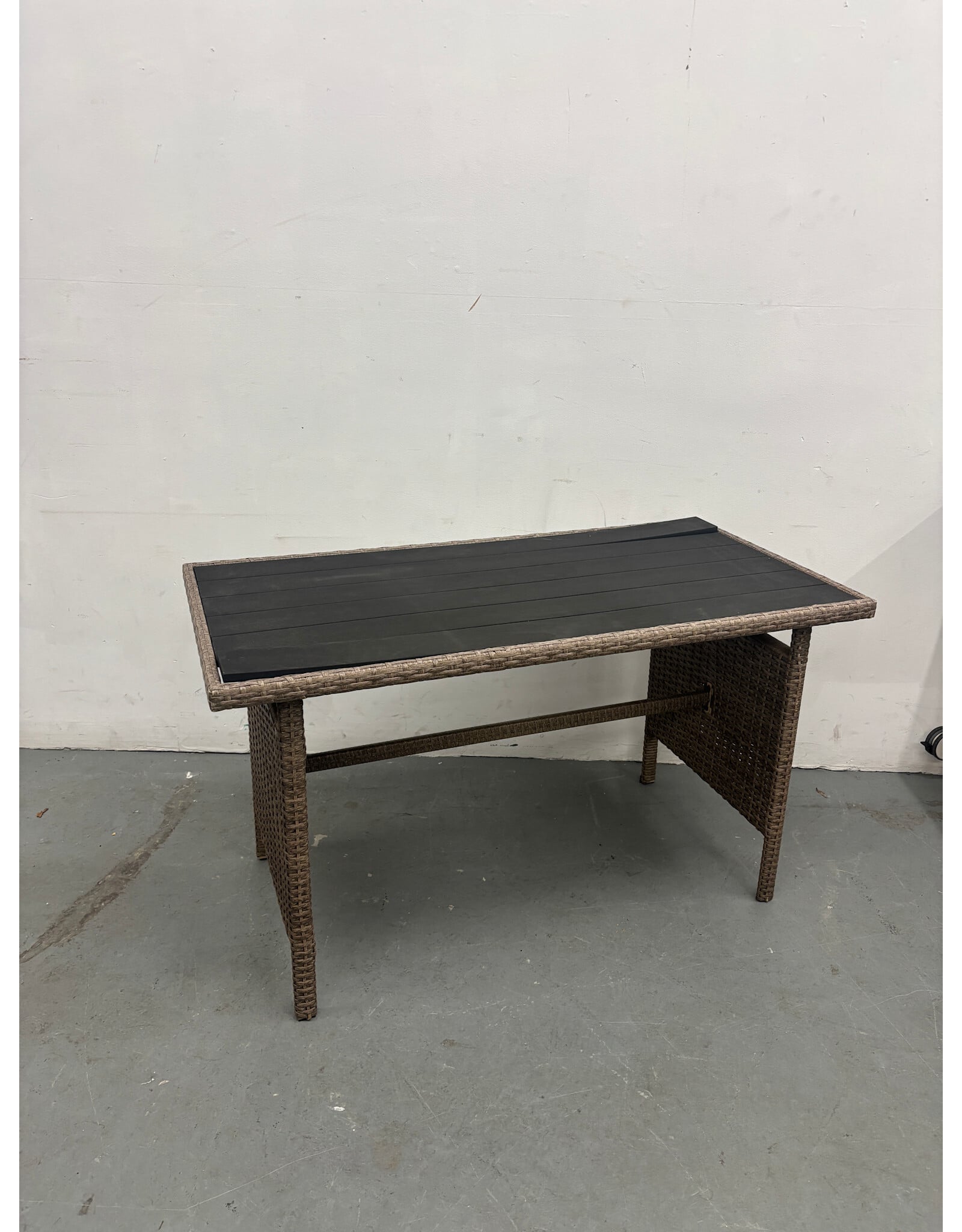 Ashley Brook Ranch Outdoor Table