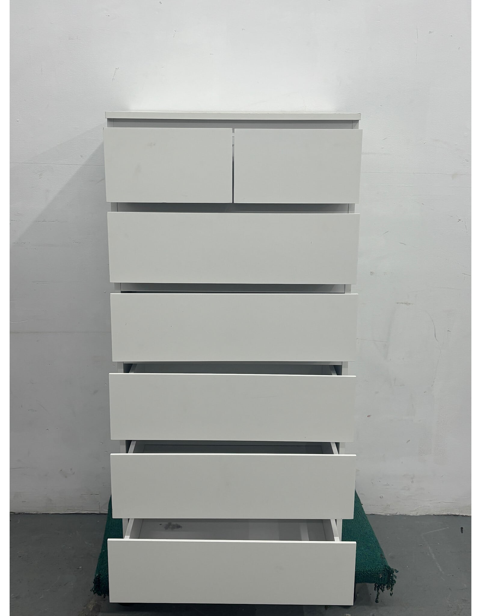 White 7 Drawer Tallboy Dresser