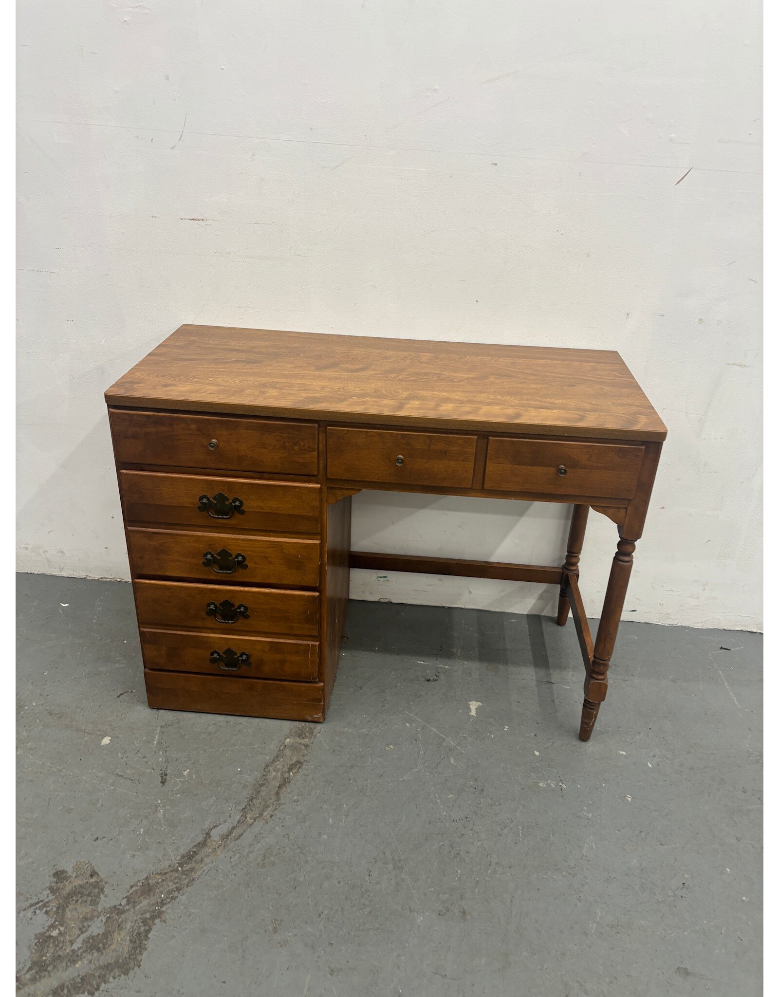 Ethan Allen Nutmeg Desk