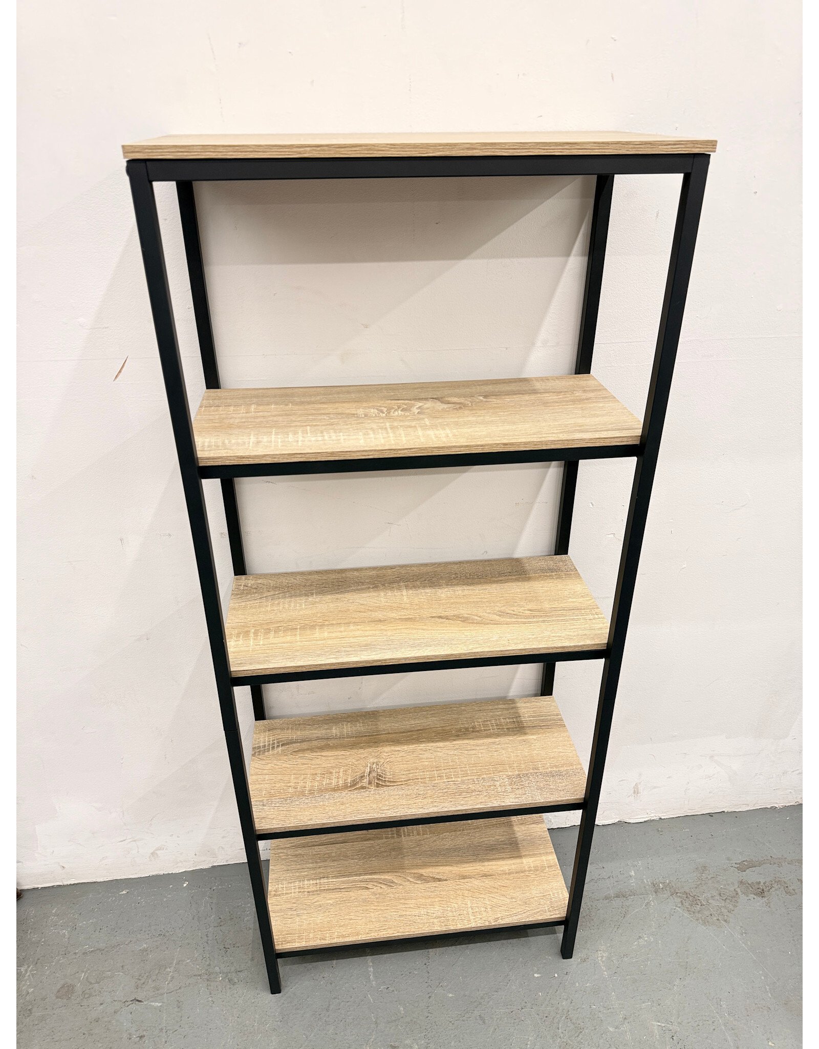 Wood & Metal 5-Shelve Display Shelf