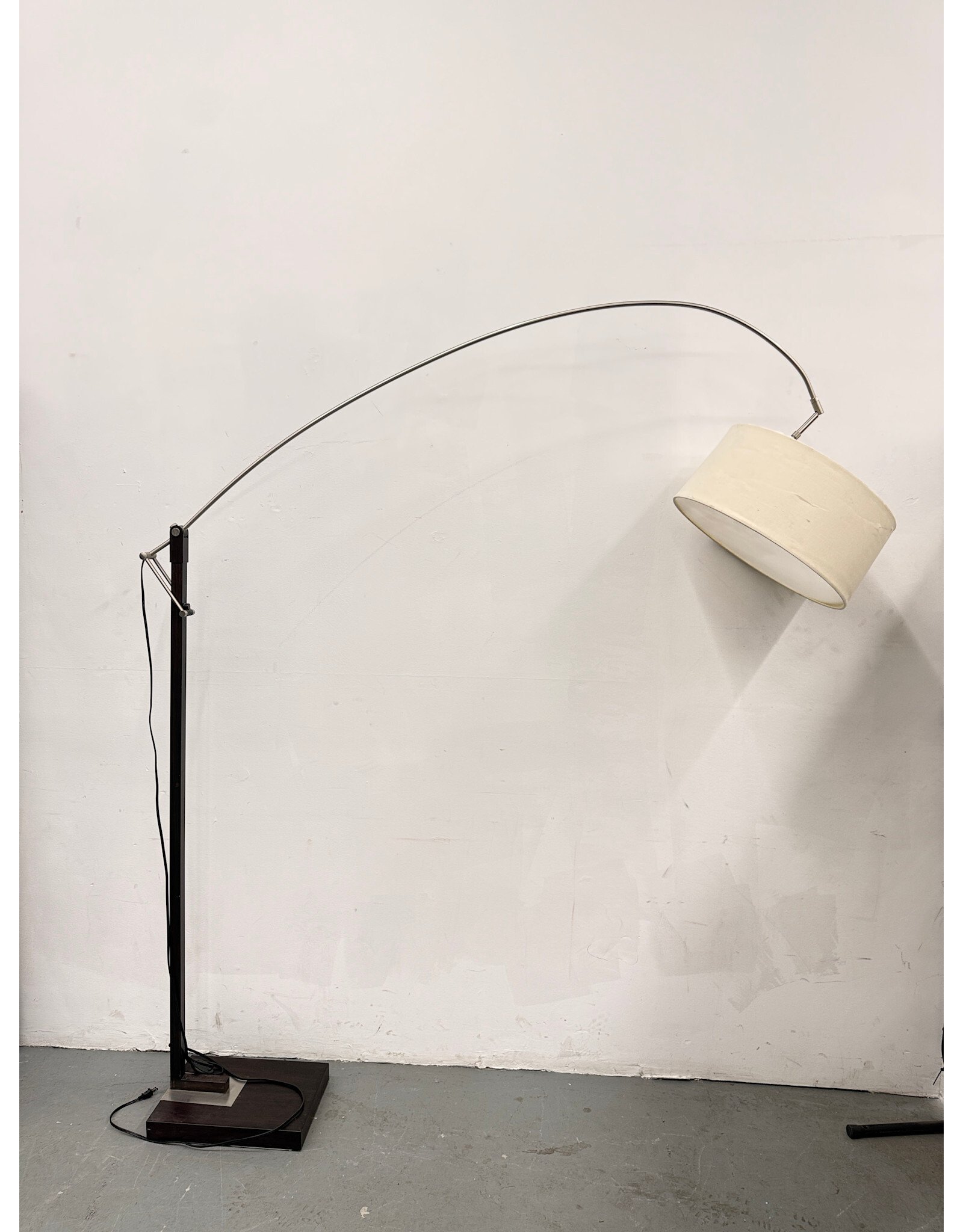Ligne Roset Style Mama Floor Lamp