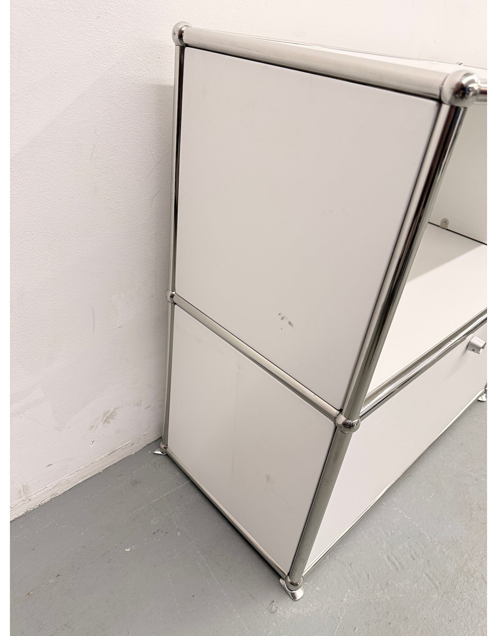 Usm Haller Style Modular Console with the Drop Top Doors