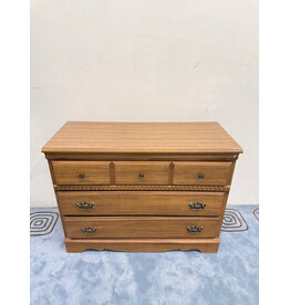 Vintage Style 3-Drawer Wood Dresser