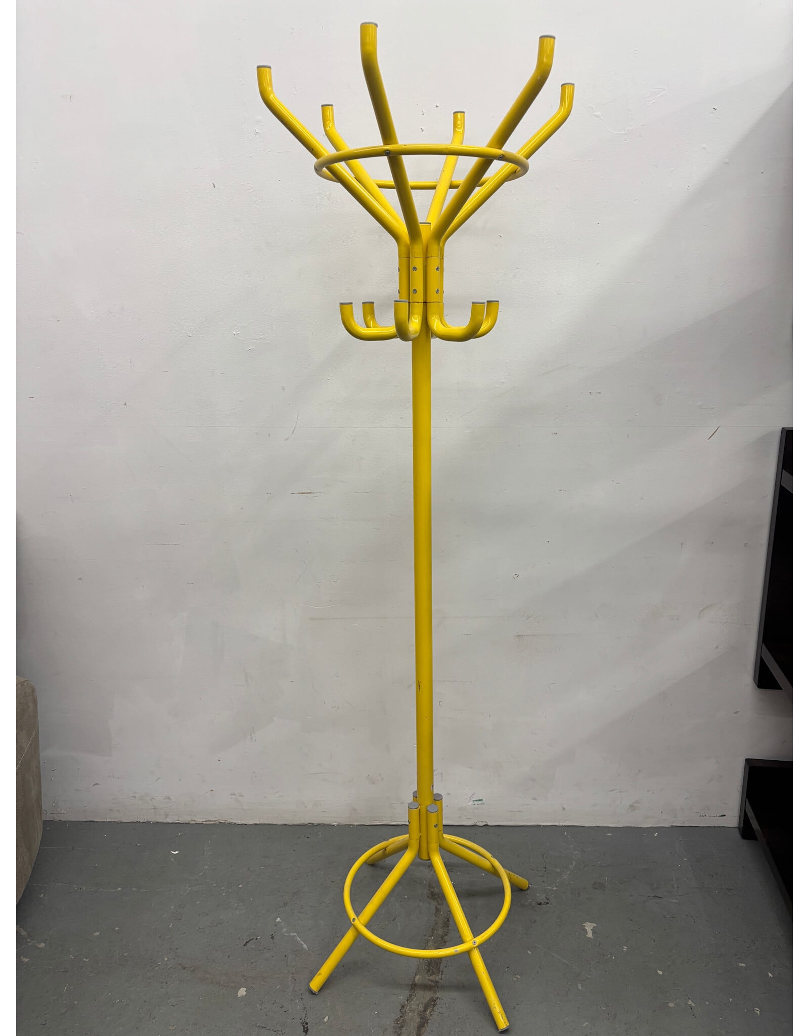 Yellow Spider Rack