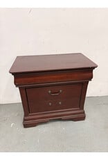Traditional Style Dark Cherry Wood Nightstand, 3-Drawer
