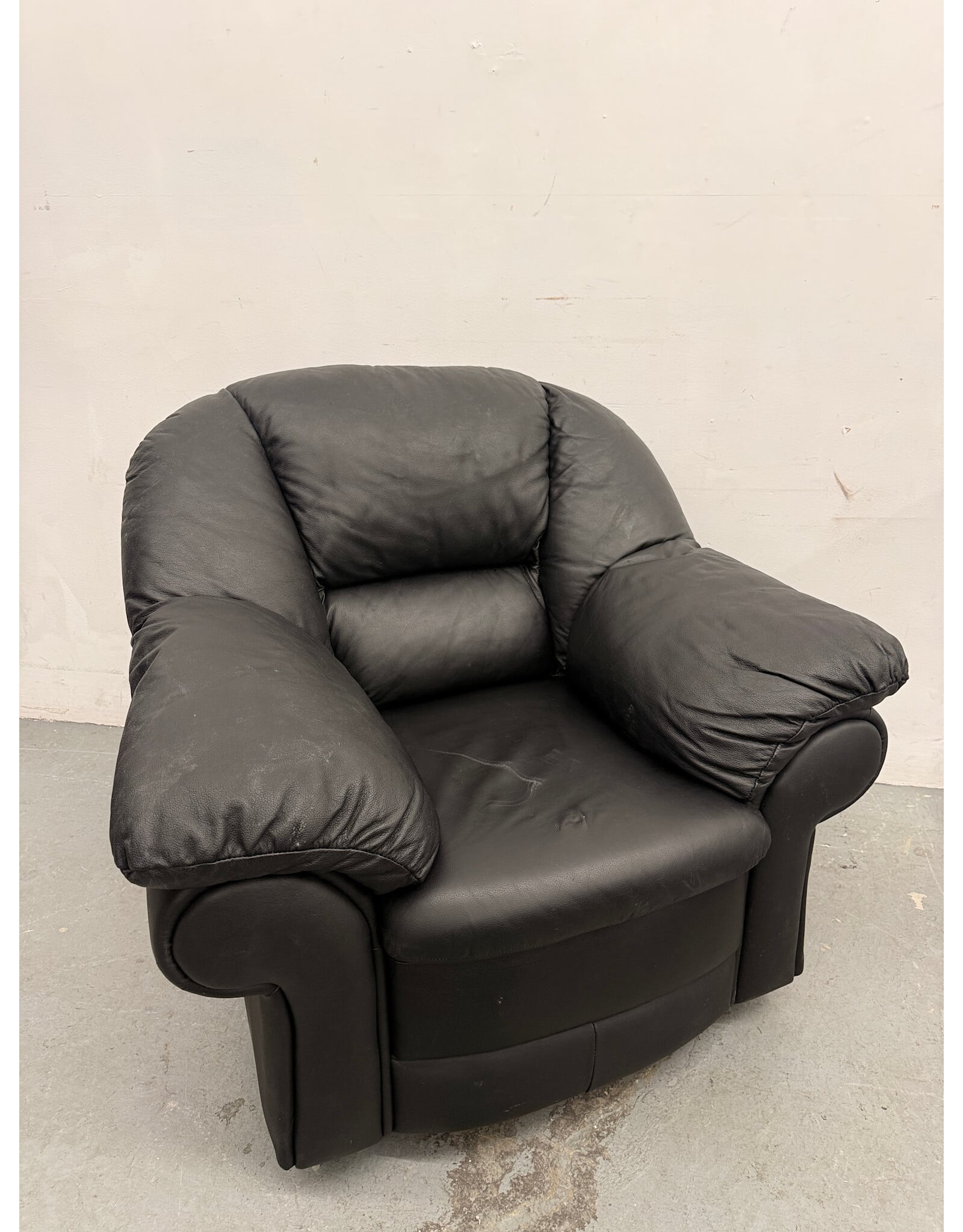 Black Leather Armchair