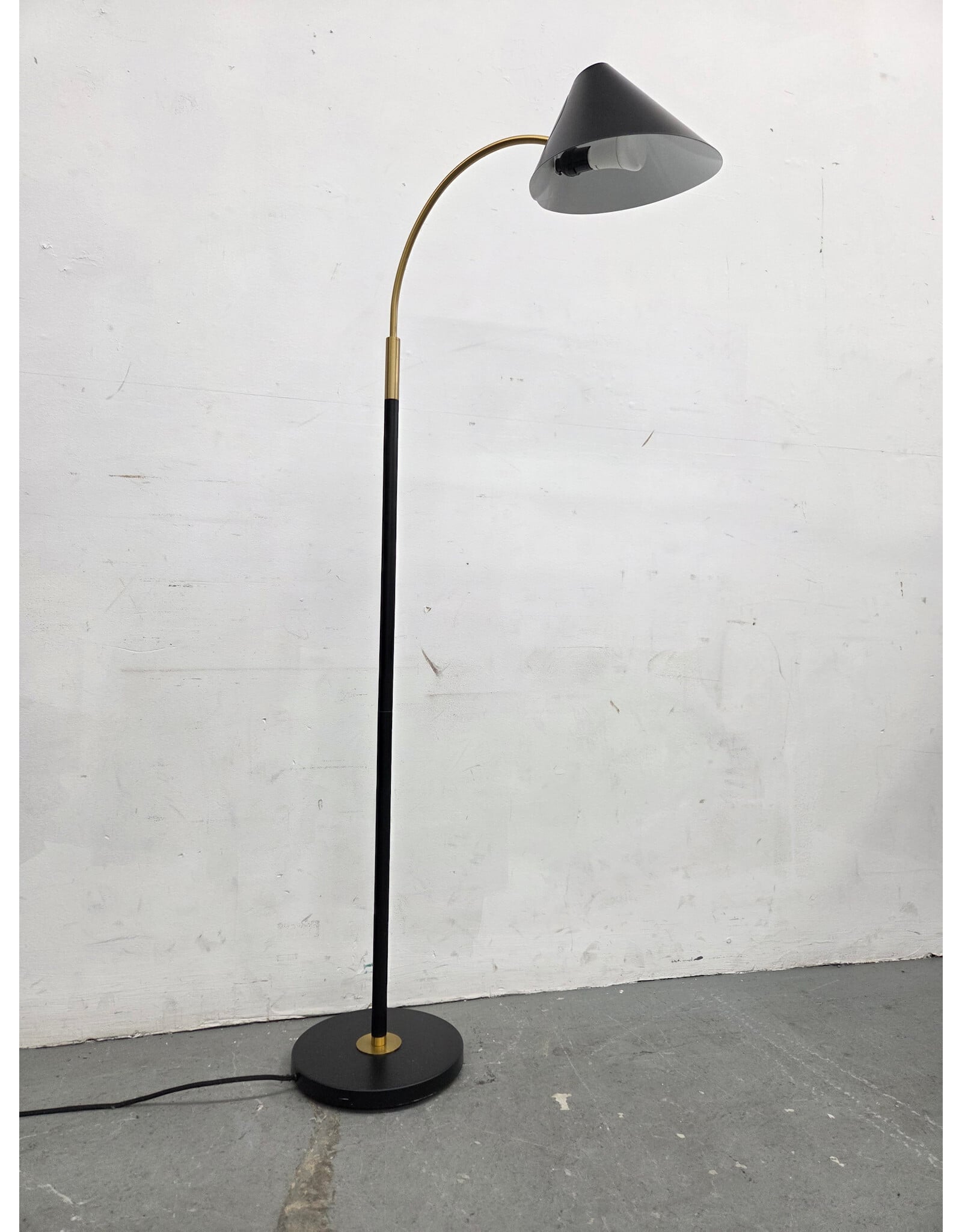 Black and Gold Arching Floor Lamp