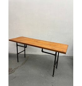 Pipe Dream Table