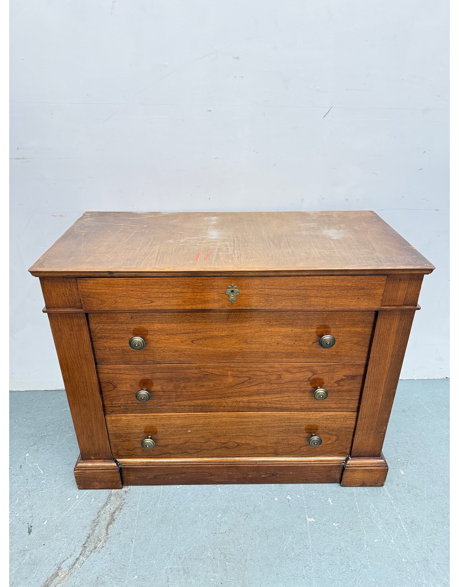 19th-century French Louis Philippe style walnut chest of drawers