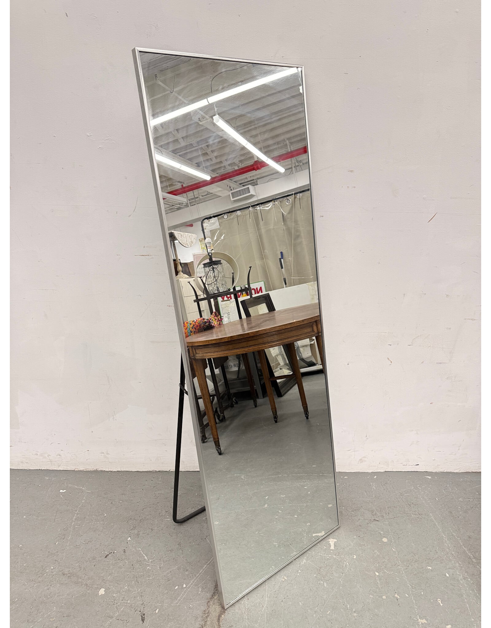 sleek, modern, standing full-length mirror