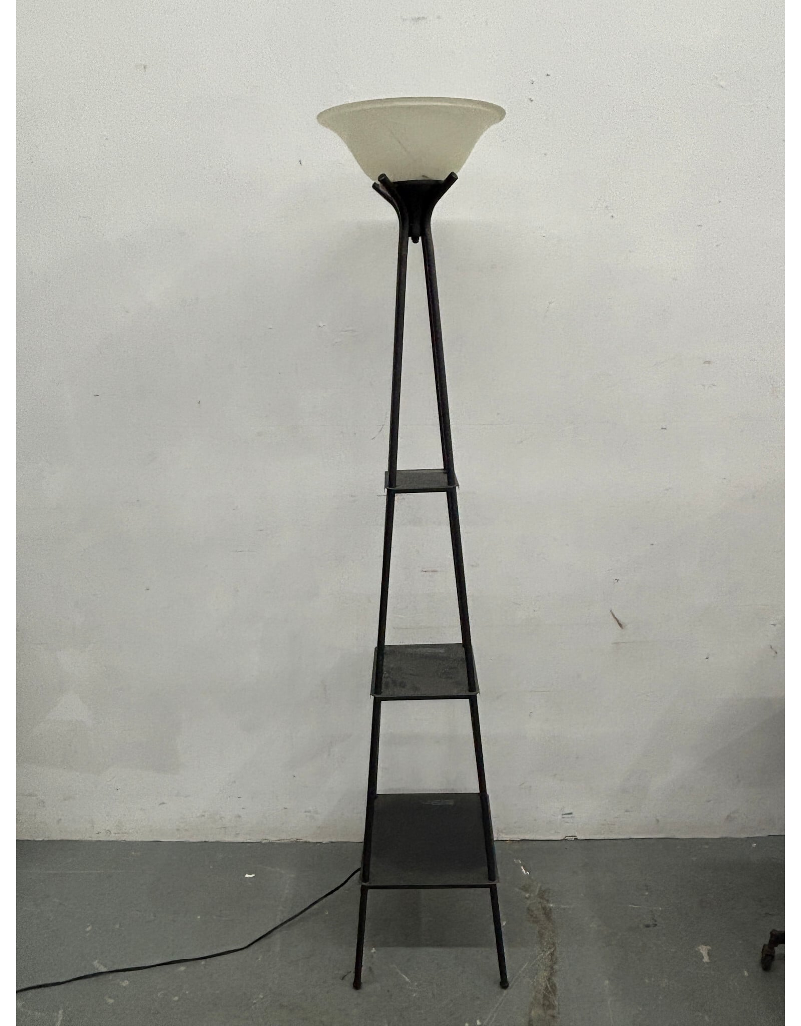 Metal Tiered Floor Lamp