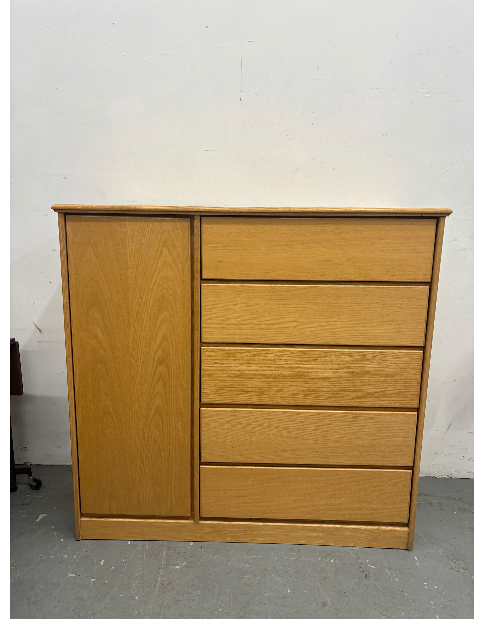 Danish Style Blonde Wardrobe