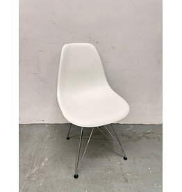 Eames Replica Chairs w/Eiffel Tower Base