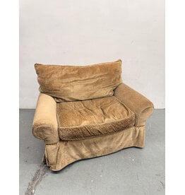 Upholstered Vine Print Loveseat