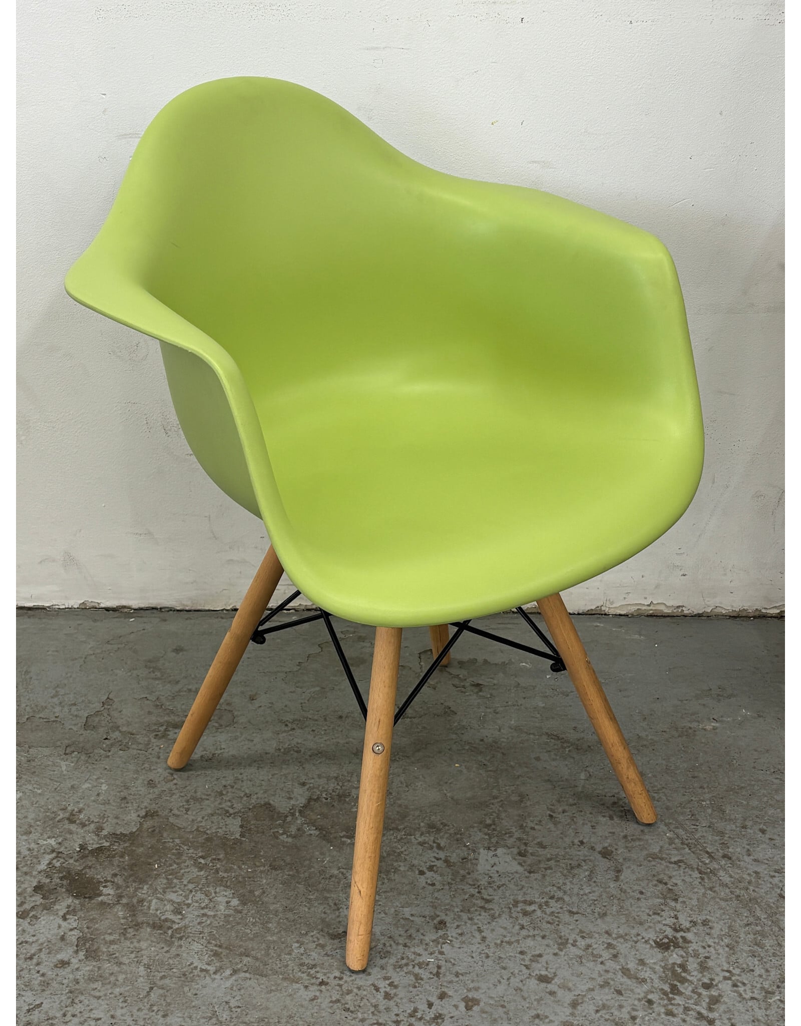 Eames Replica Lime Armchair