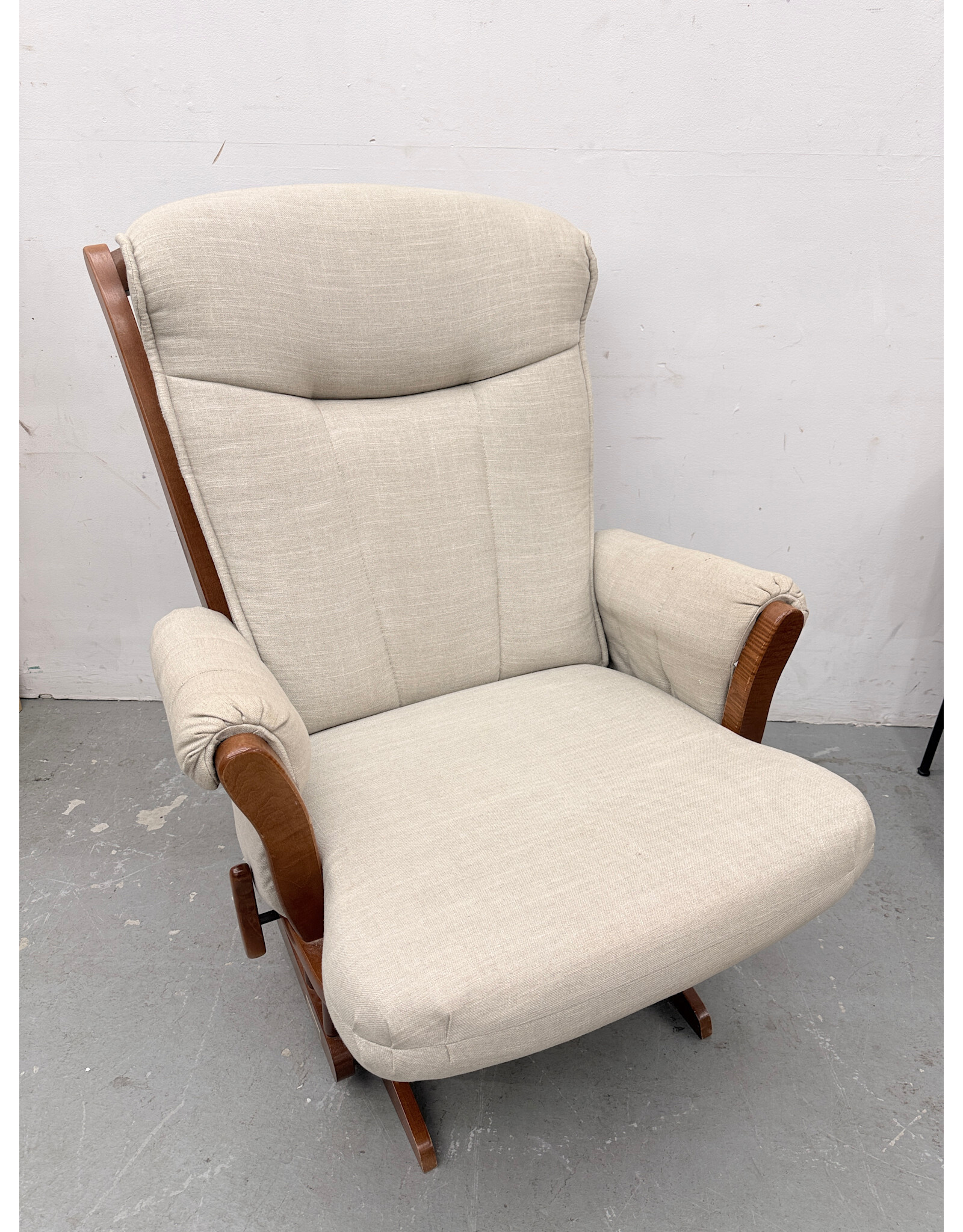 Dutailier Glider Chair for Nursery