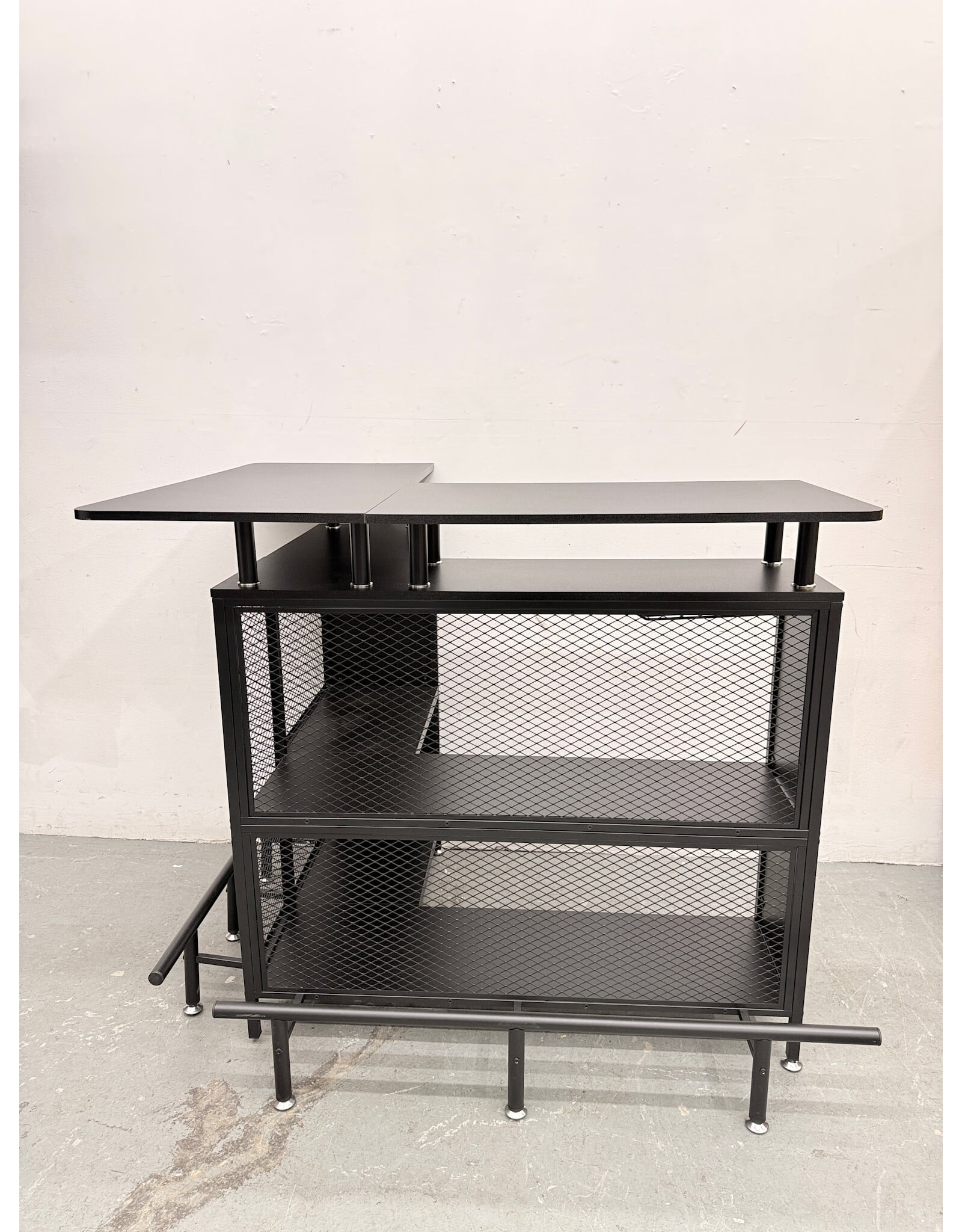 Modern Black L-Shape Bar Unit