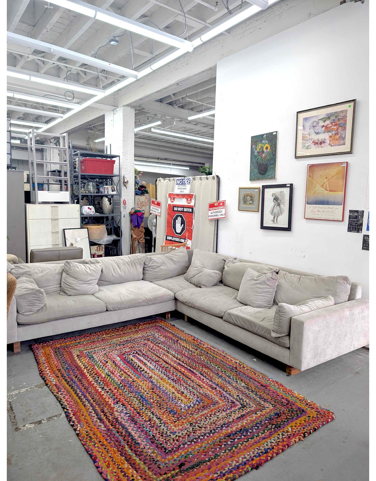 Grey Modern L-Shaped Sectional Sofa