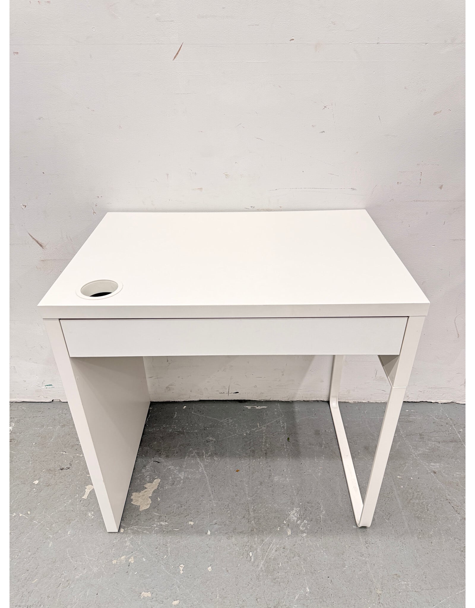 White IKEA Micke Desk