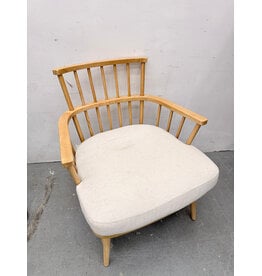 Taylorsville Spindle Knockdown Accent Chair Cream