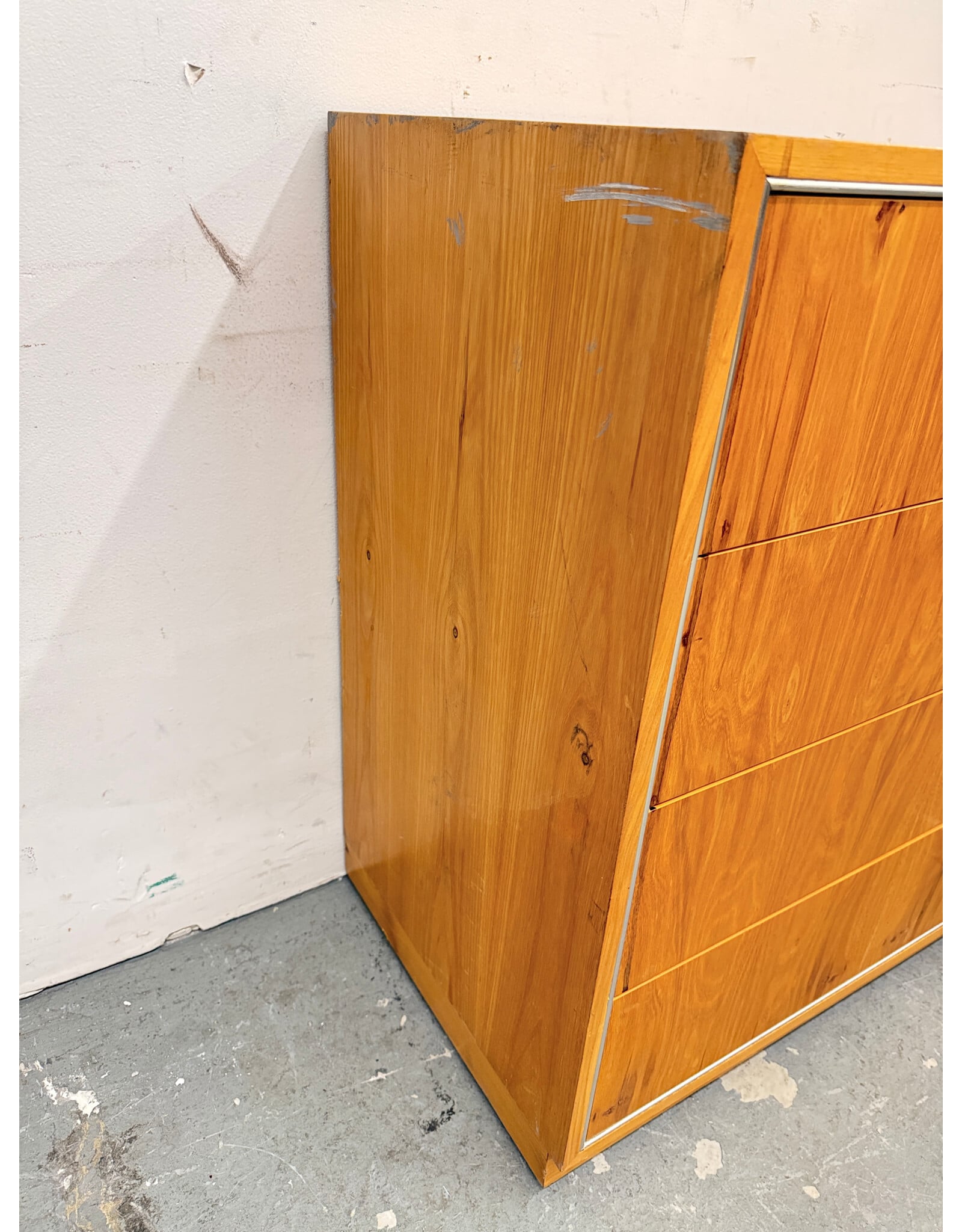 70s John Stuart Hickory Bachelors Chest