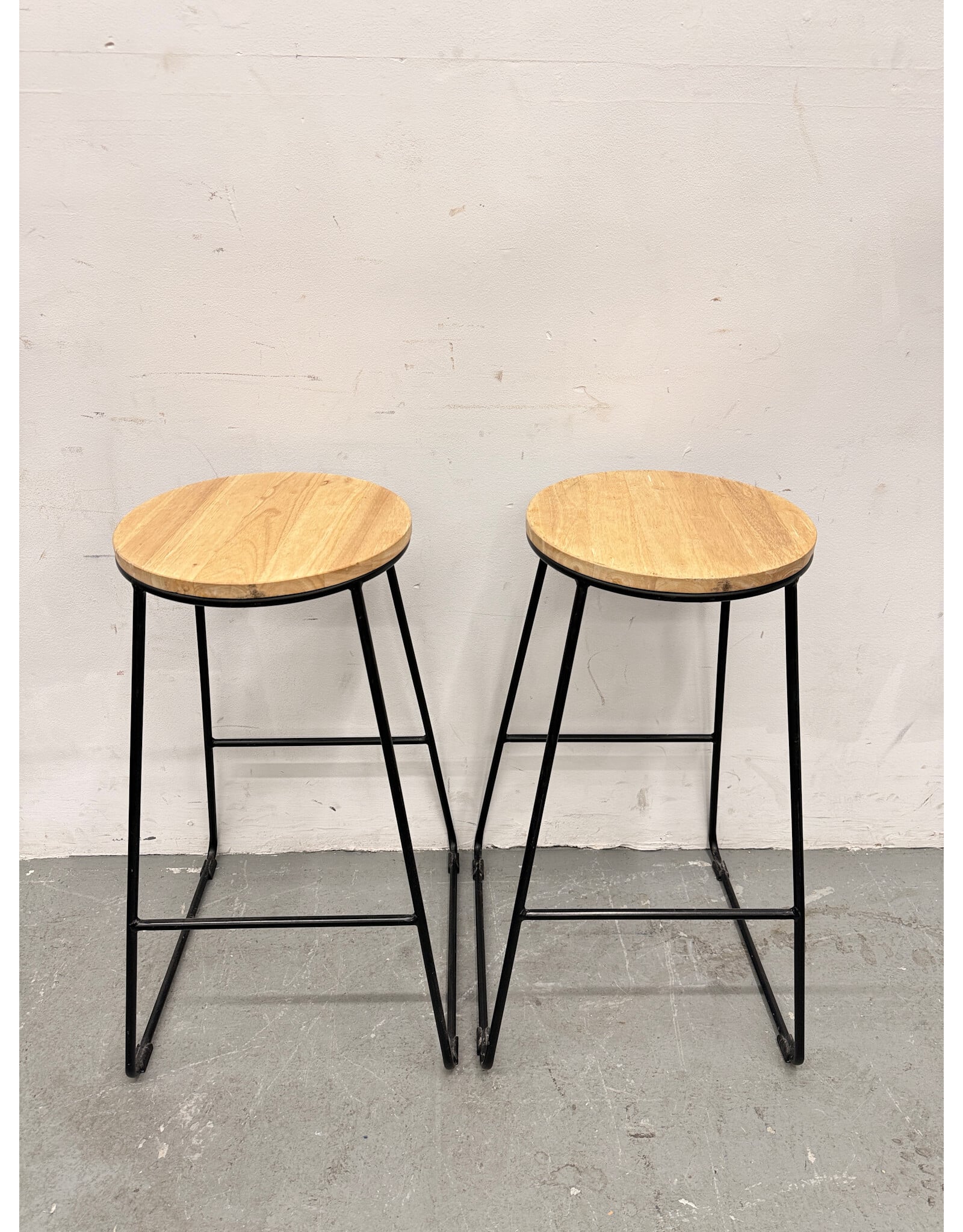 Modern Backless Stool