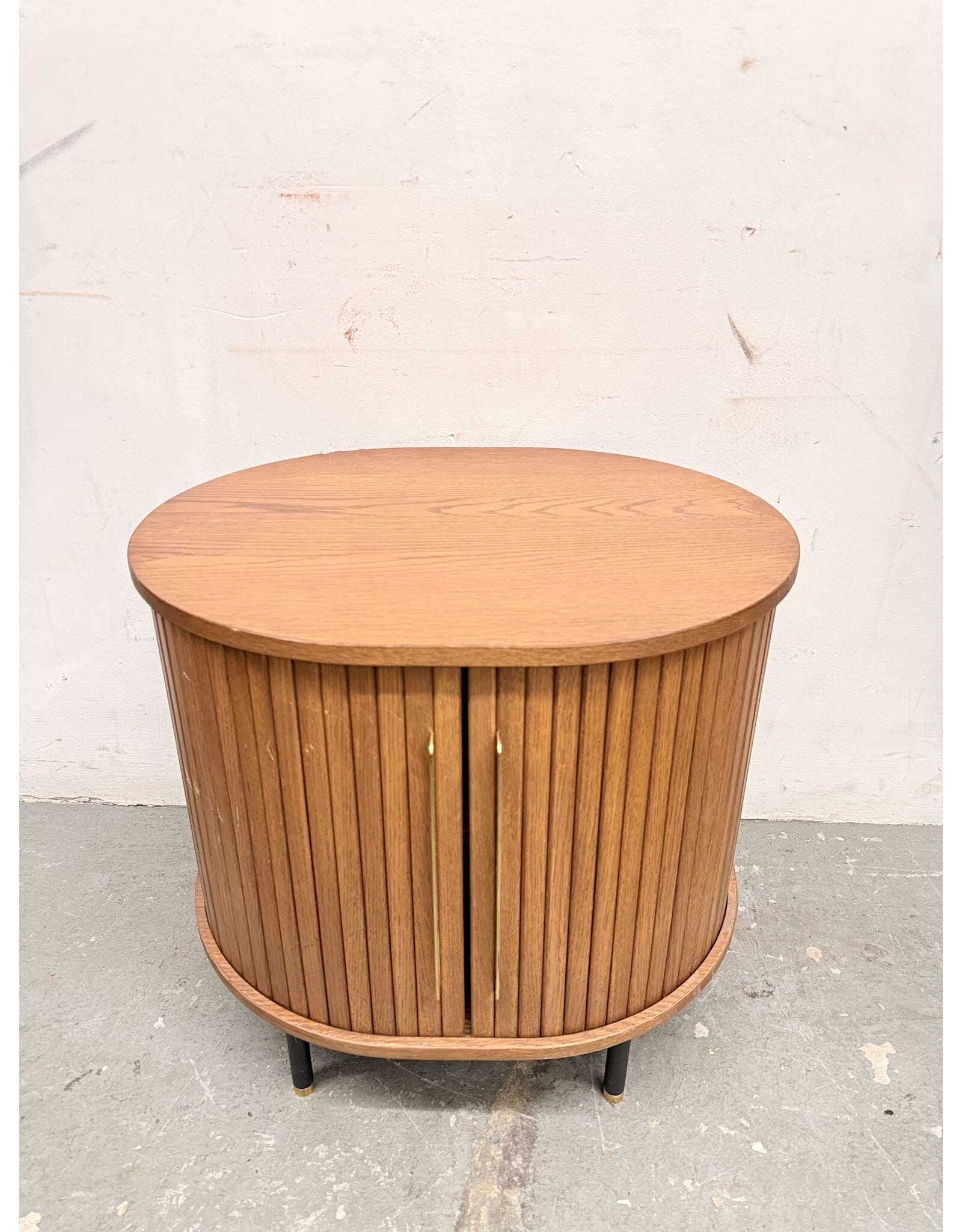 Castlery Harper Side Table with Fluted Sliding Doors