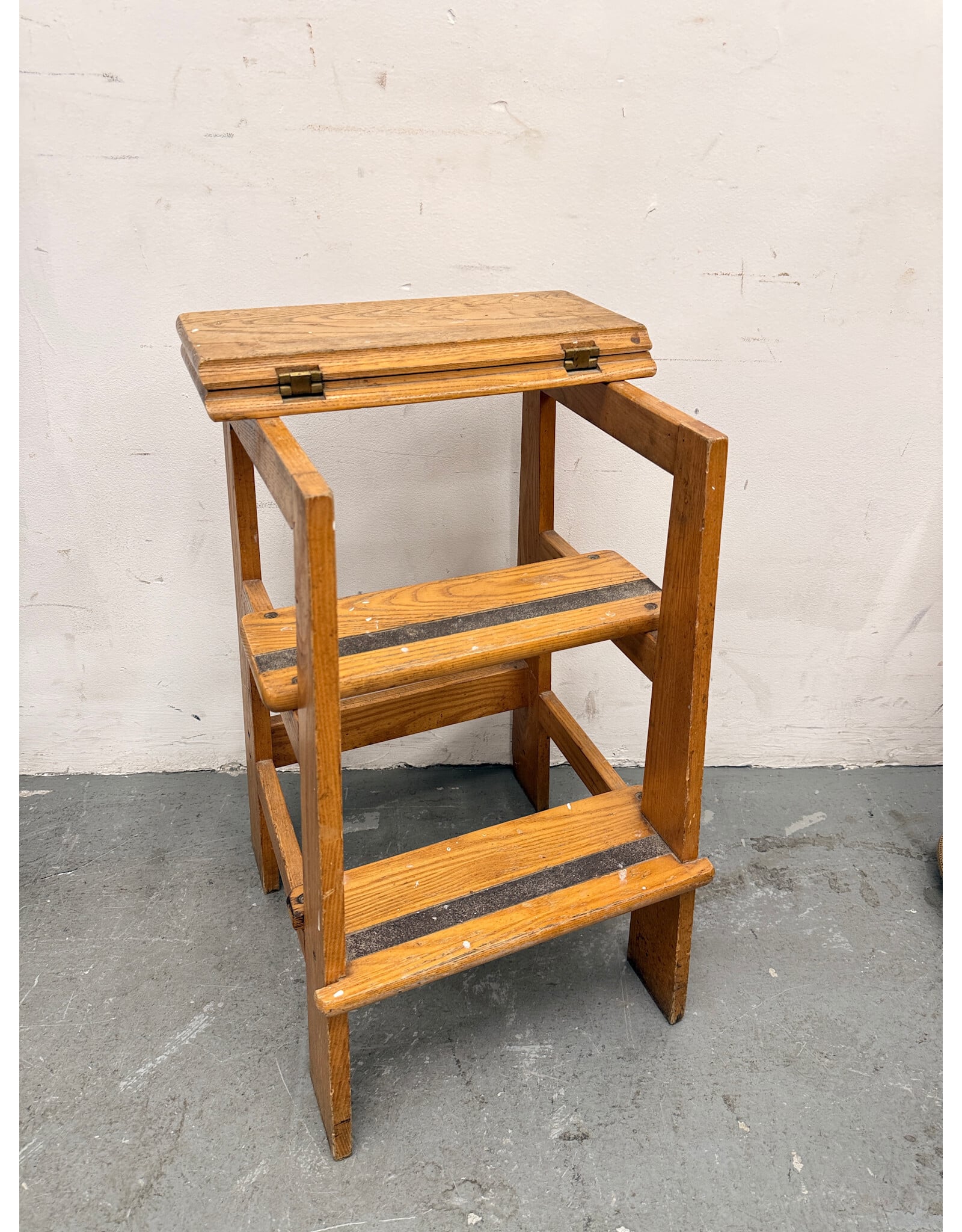 Wooden Folding Step Stool Ladder