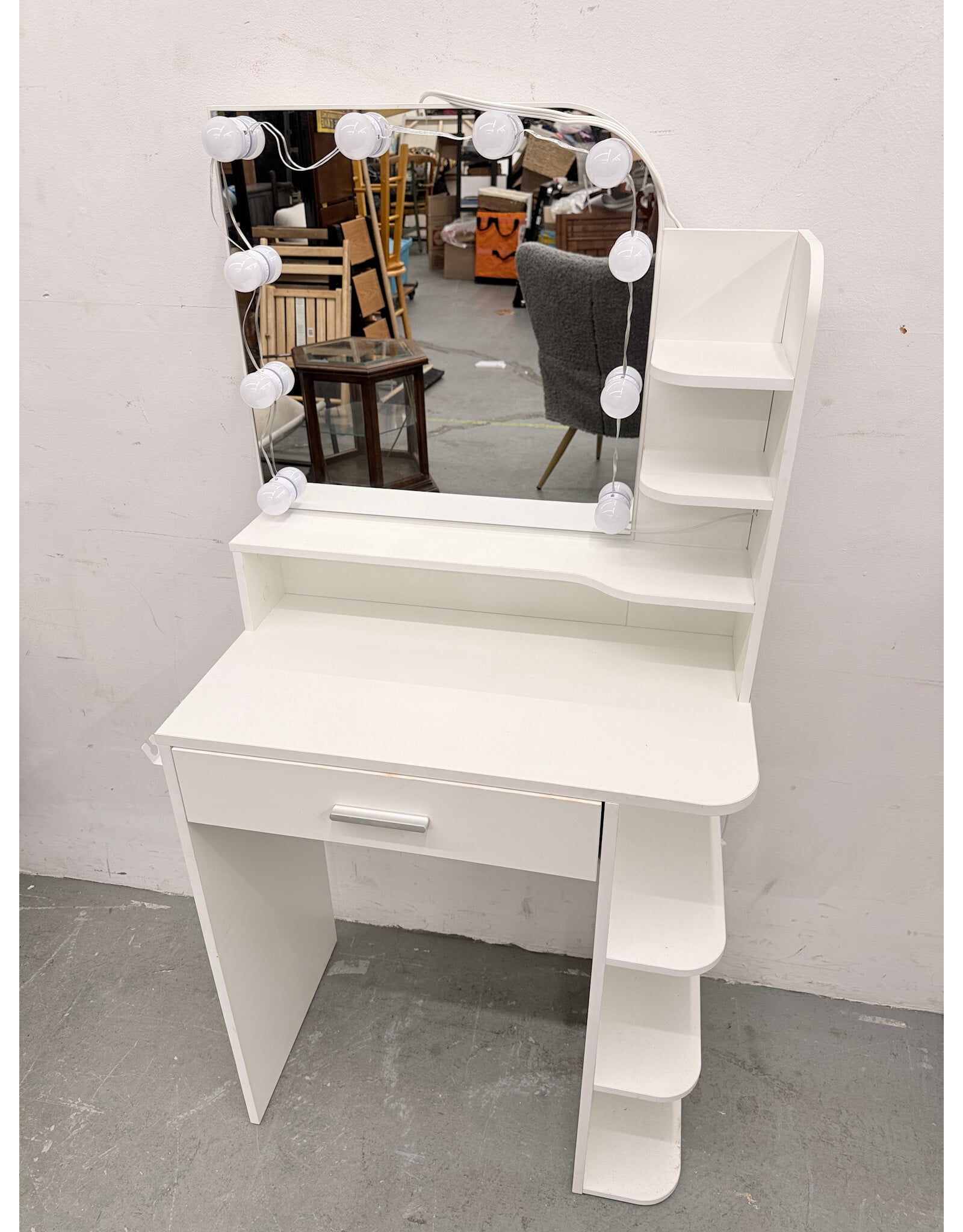 Modern Vanity Wood Makeup Desk