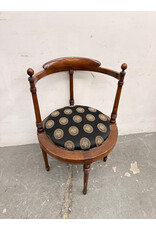 Victorian Style Corner Chair