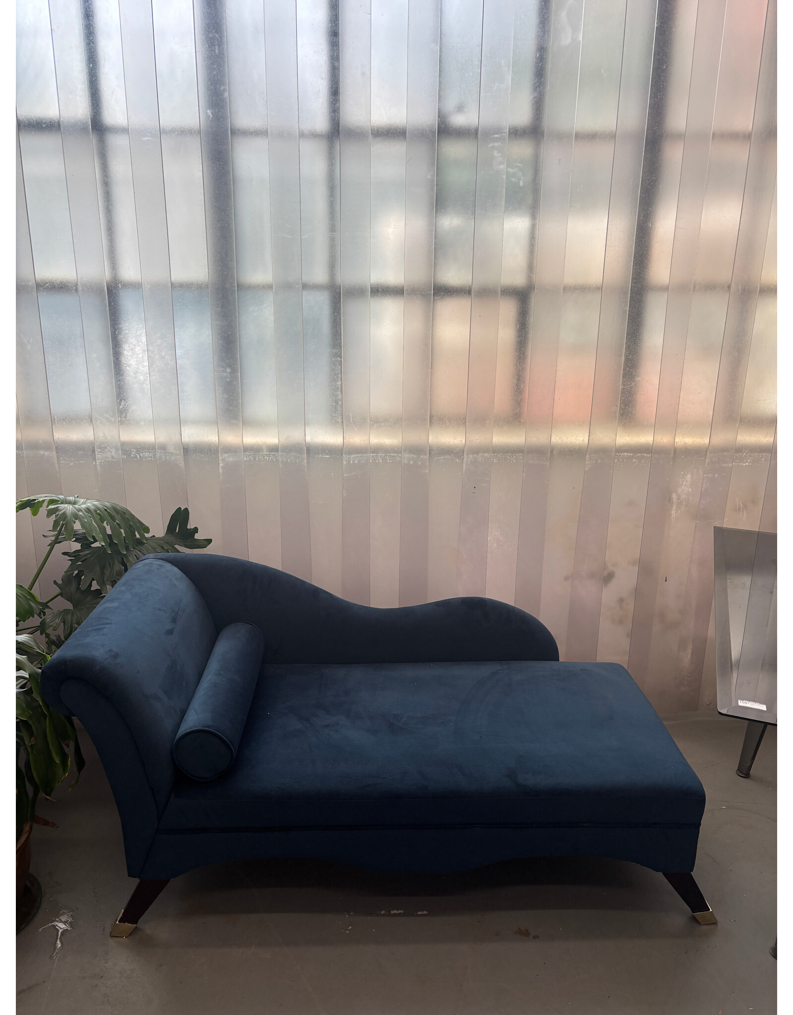 Safavieh Blue Velvet Chaise Lounge