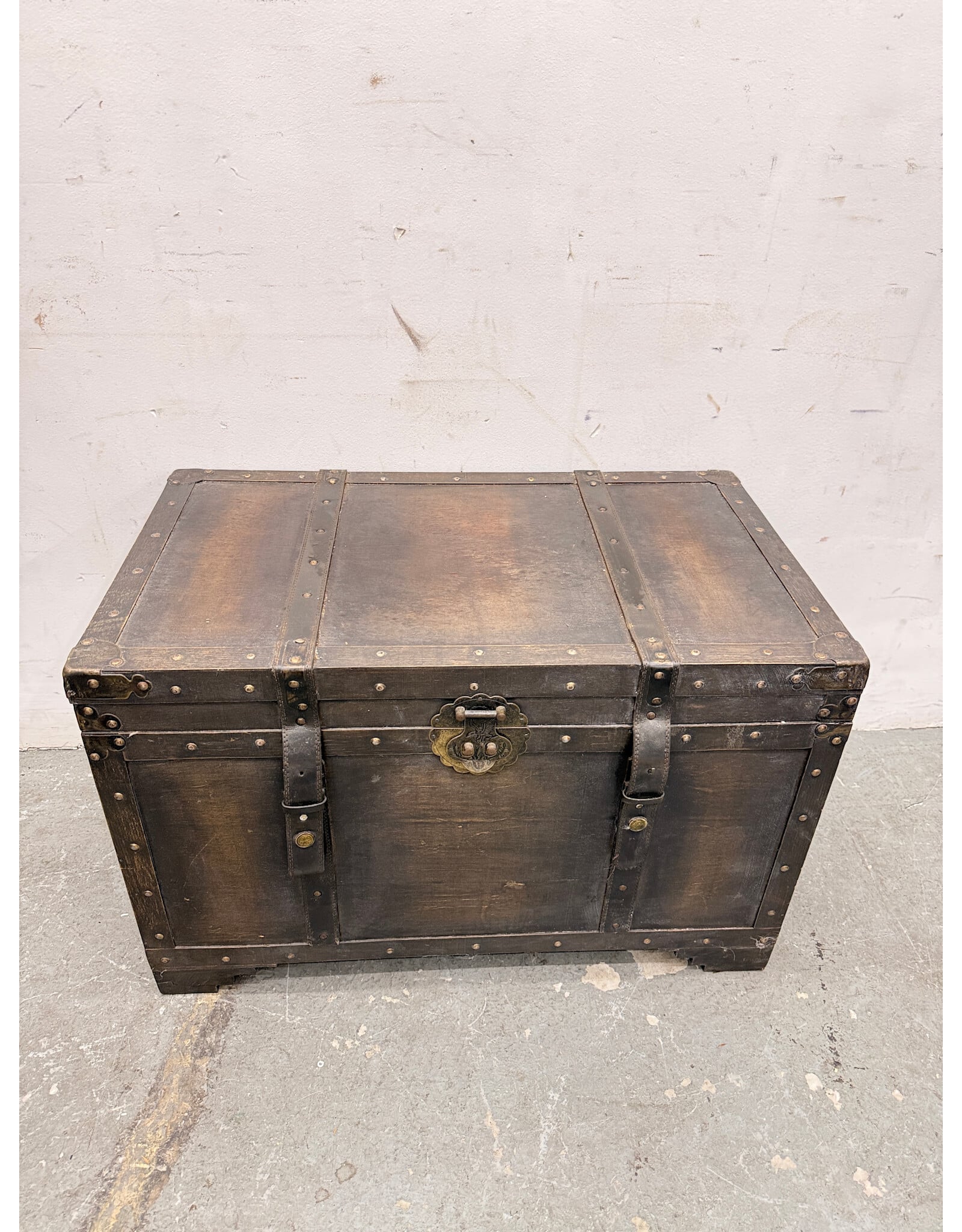 Vintiquewise Storgae Trunk