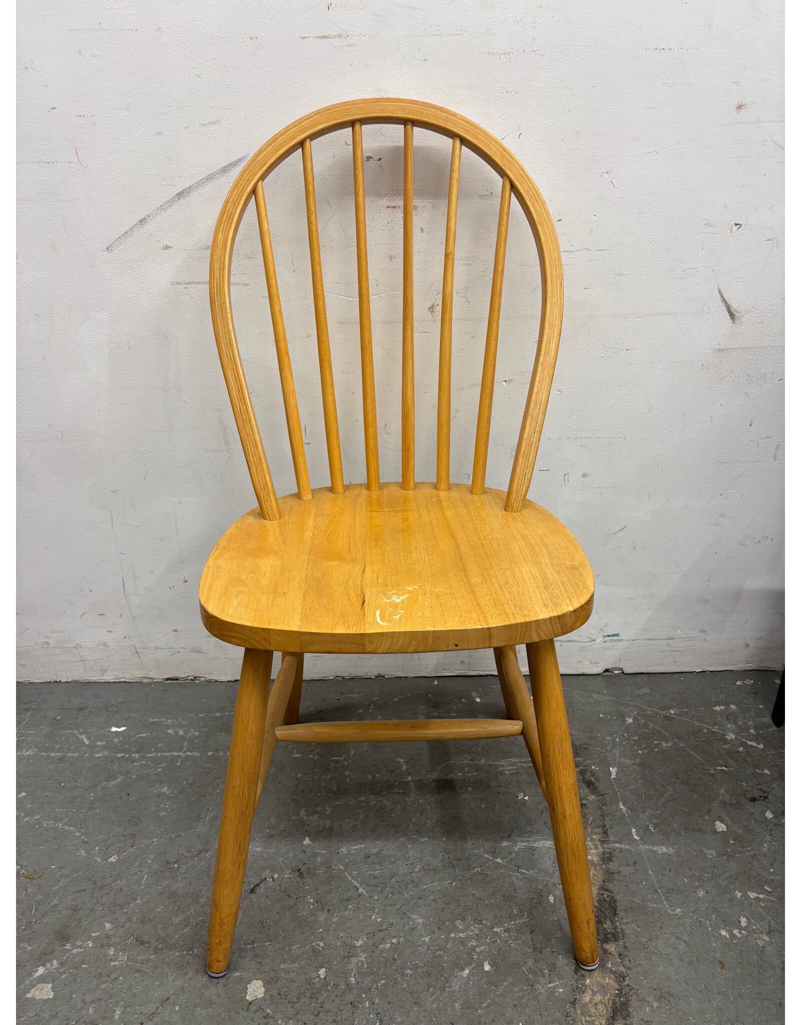 Light Brown Solid Windsor Style Chair