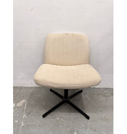 Criss Cross Armless Desk Chair