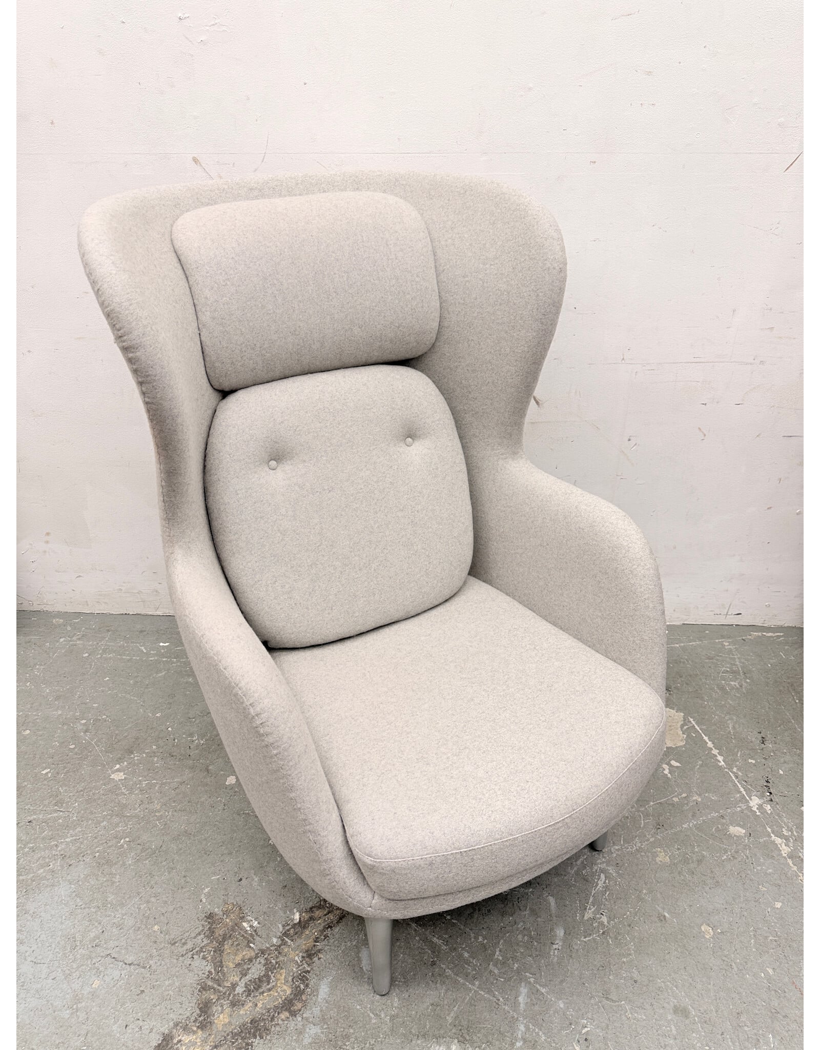Ro Lounge Chair