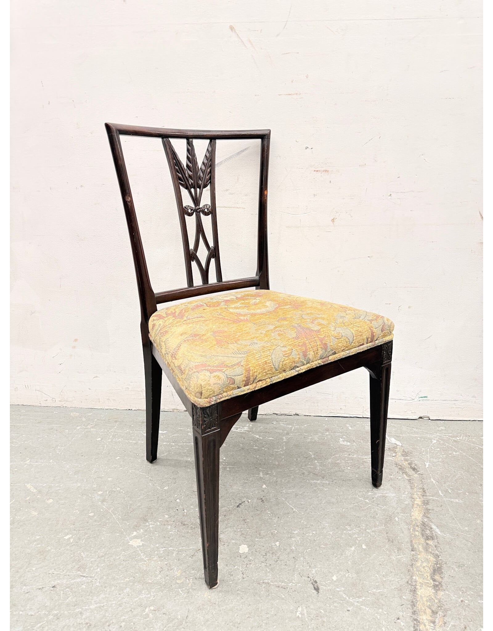 Philadelphia Carved Mahogany Dining Chair