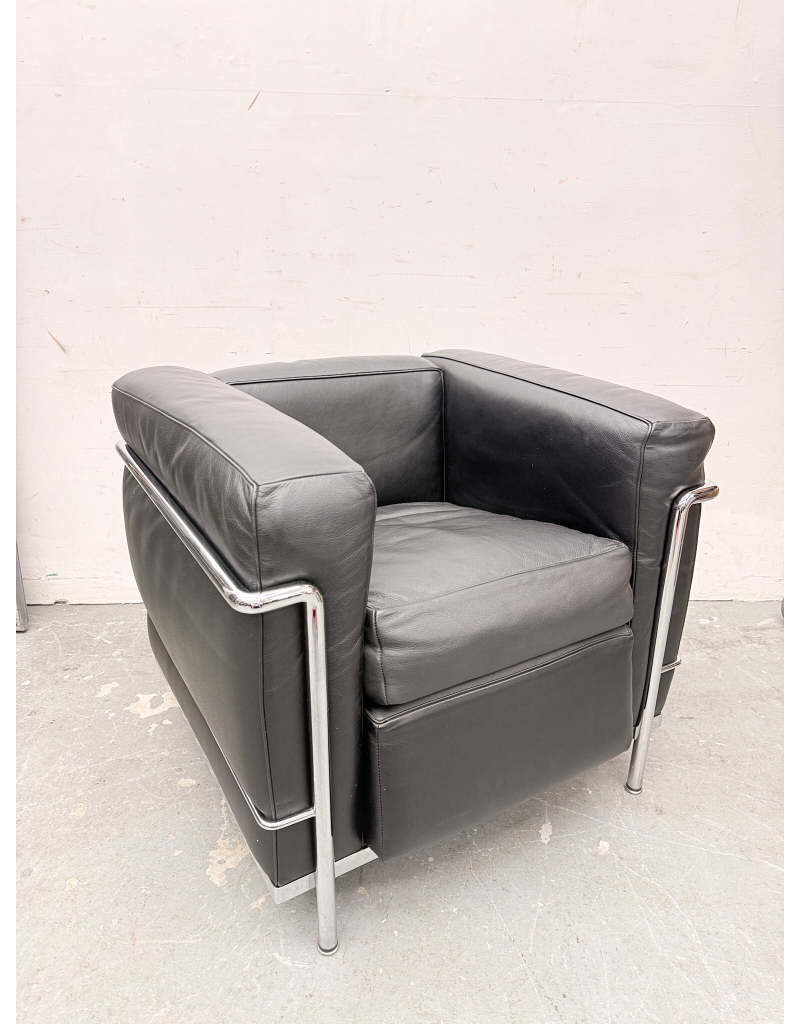 Cassina Le Corbusier LC2 Petit Modele Armchair