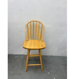 Classic Windsor Style Natural Counter Stool