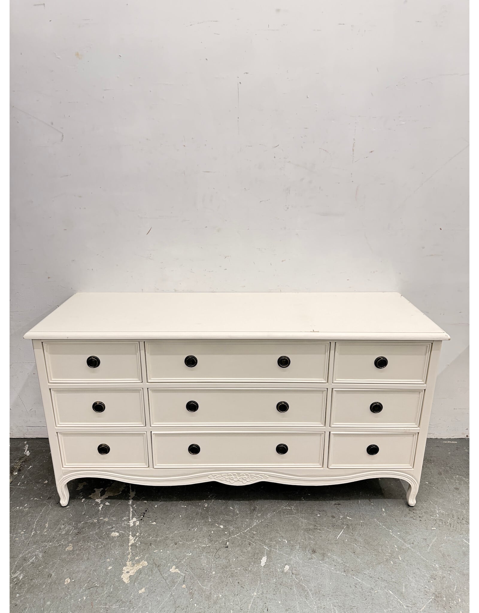 Pottery Barn 9 Drawer Dresser