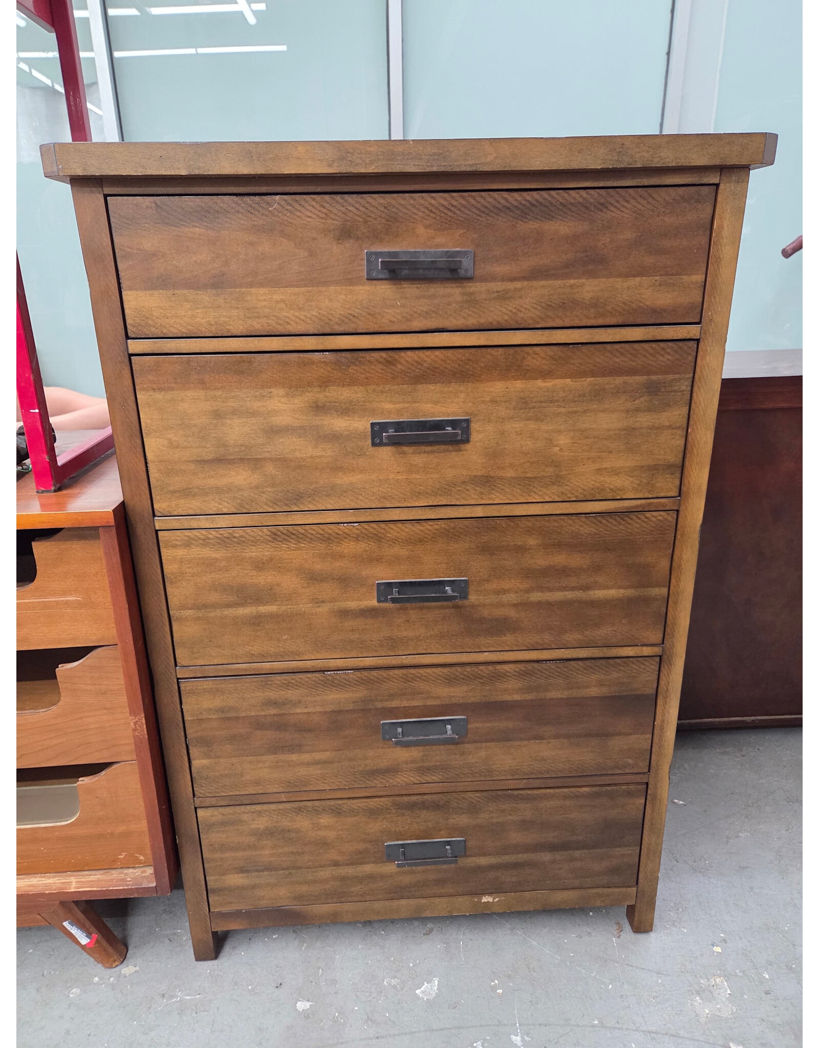 Pottery Barn 5 Drawer Wooden Dresser