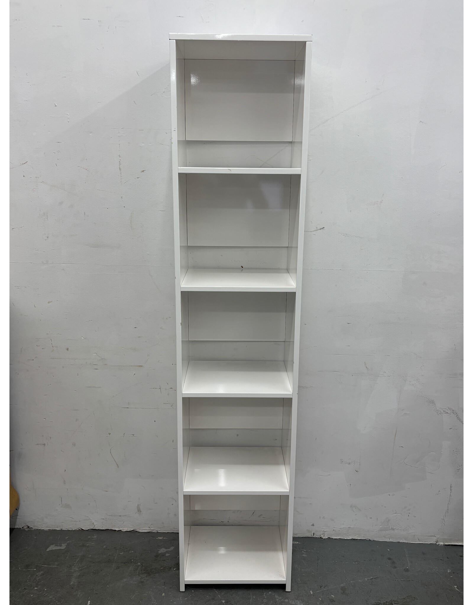 White Vertical Bookcase