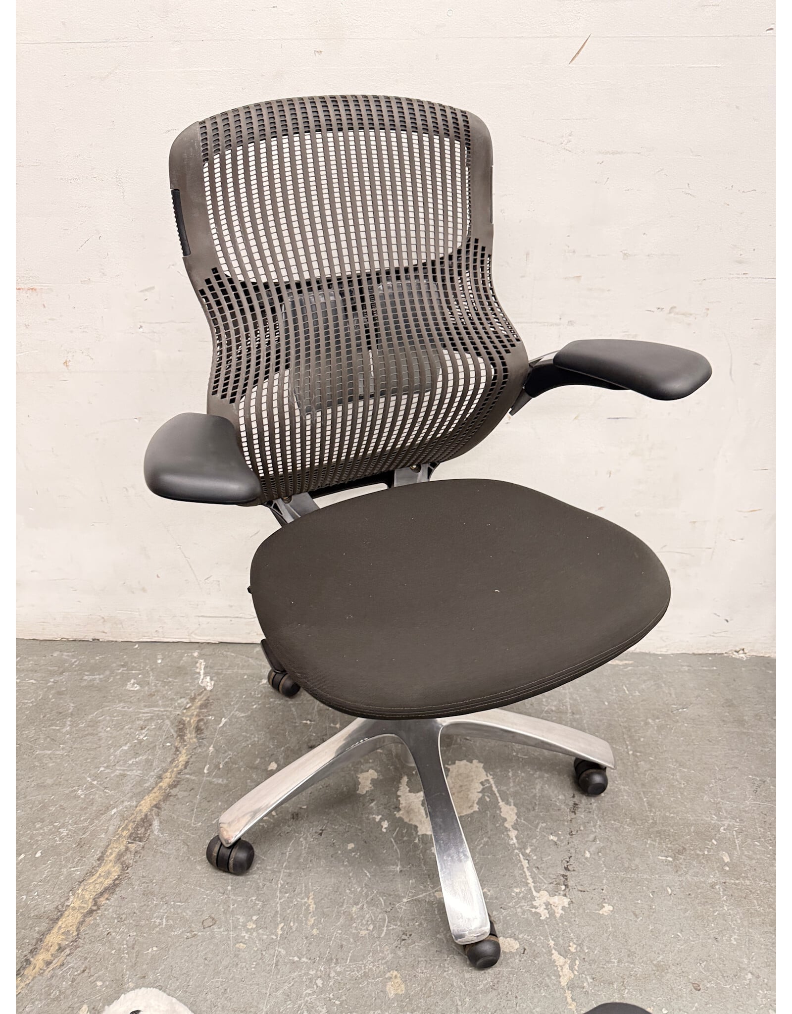 Knoll Generation Black Office Chair