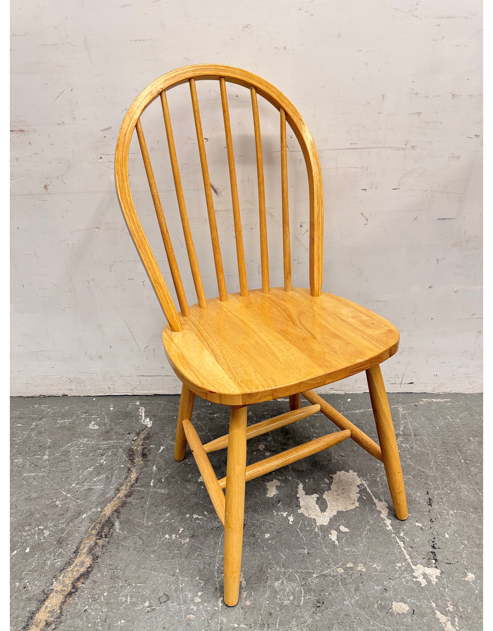 Windsor Style Wooden Dining Chair