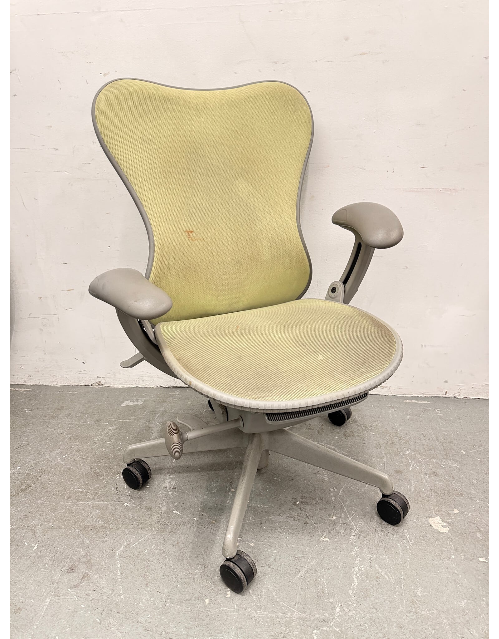 Herman Miller Mirra Task Chair