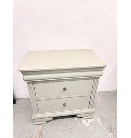 Modern 2-Drawer Nightstand